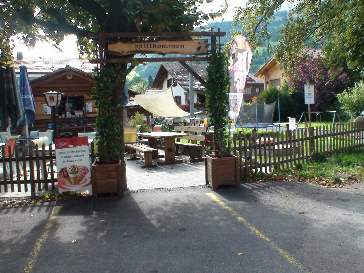 Hotel Restaurant Simplon Фрутиген Екстериор снимка