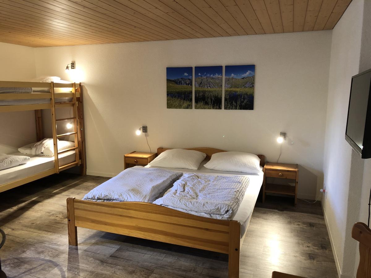 Hotel Restaurant Simplon Фрутиген Екстериор снимка