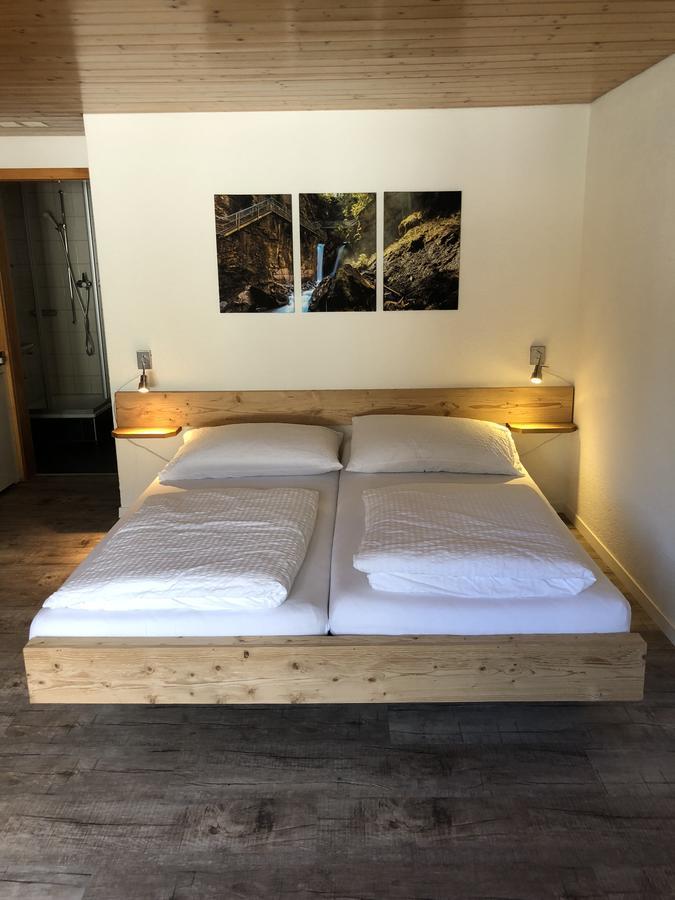 Hotel Restaurant Simplon Фрутиген Екстериор снимка