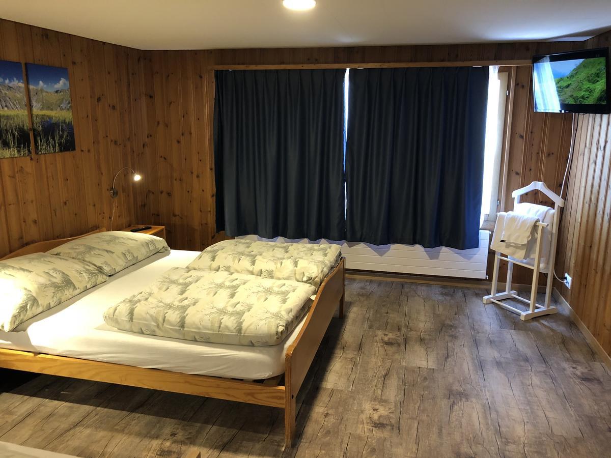 Hotel Restaurant Simplon Фрутиген Екстериор снимка